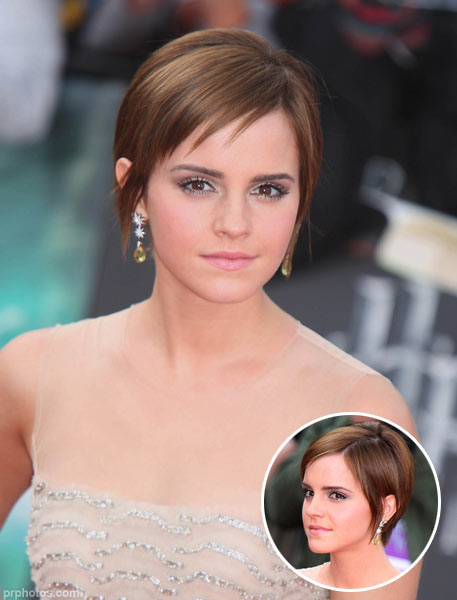 emma-watson-cute-short-hairstyle Emma Watson with a cute short hairstyle