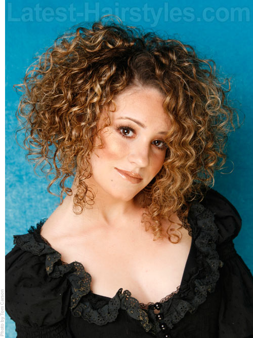 short-naturally-curly-hair Naturally curly and short hair