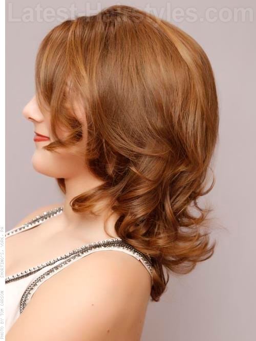 21 Beautifully Layered Hairstyles For Medium Length Hair