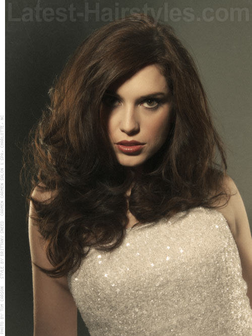 Big Sexy Hair Layered Brunette Style with Volume Big Sexy Hair Layered Brunette Style with Volume