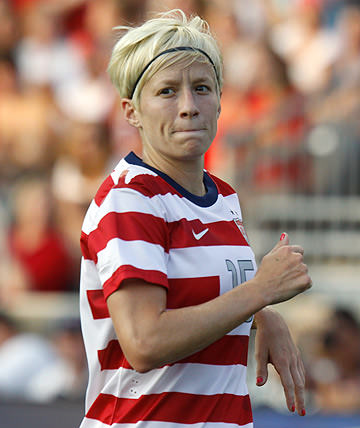 rapinoe-megan_mini short bob hairstyle