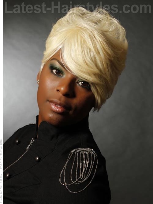 Platinum Snow Wild Wavy Pixie with Long Bangs Platinum Snow Wild Wavy Pixie with Long Bangs