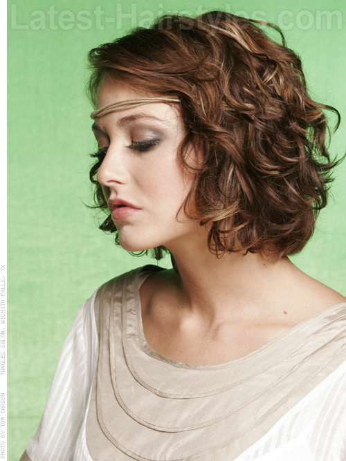 Hippy Chic Summer Style with Loose Curls Side View