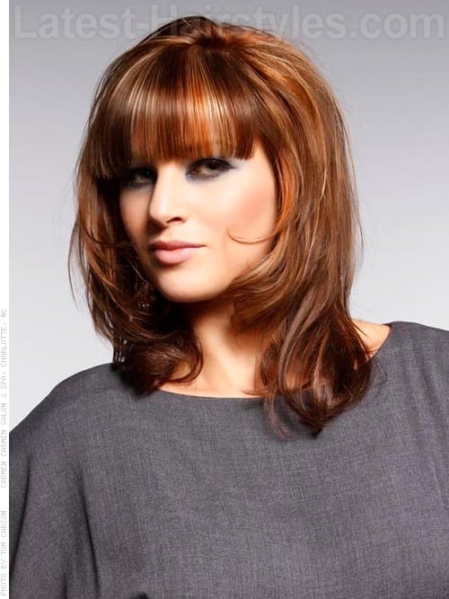 23 Perfect Medium Hairstyles For Square Faces In 2020