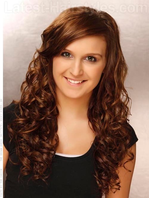 Top 11 Long Hairstyles For Oval Faces In 2020
