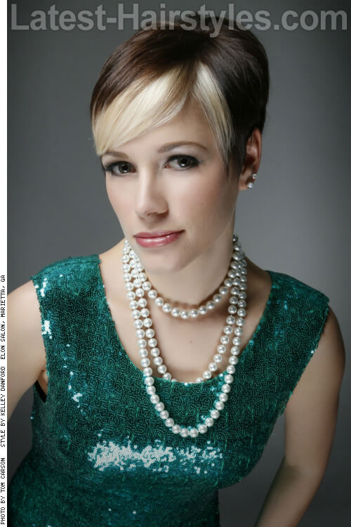 Few things complement a dandy haircut or a superb For Your Hair Bucket List: 46 Side-Swept Bangs