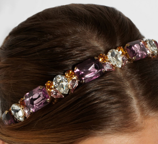 I honey shopping only every bit much every bit the adjacent daughter On the Radar: The Most Fashionable Hair Accessories for Winter