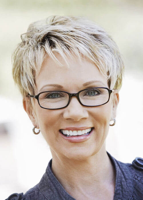 Top 36 Short Blonde Hair Ideas For A Chic Look In 2020