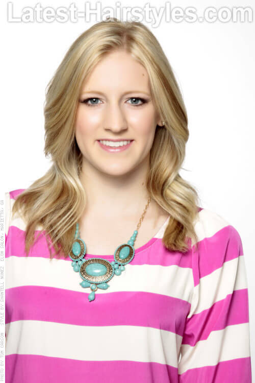  Try some lowlighting to brand your ultra blonde tones truly popular 28 Blonde Hair With Lowlights Trending This Year