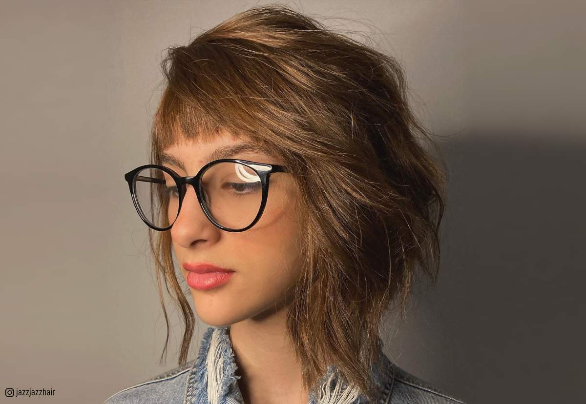 Image of Short, angled lob with fringe haircut