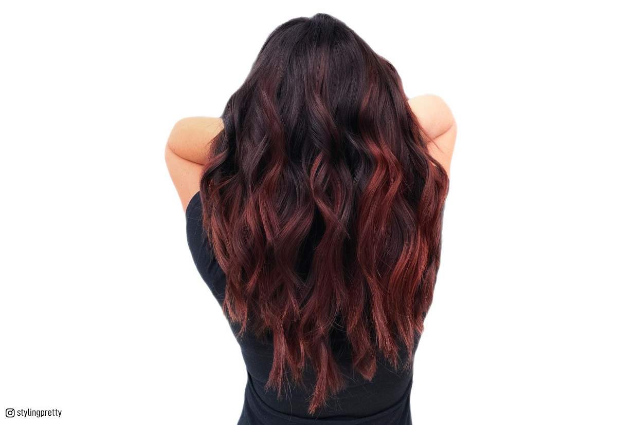 19 Best Black Hair with Red Highlights for Eye-Catching Contrast 19 Best Black Hair with Red Highlights for Eye-Catching Contrast