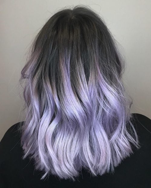 The fragile in addition to mega feminine lavander pilus color is good fourteen Perfect Examples of Lavender Hair Colors