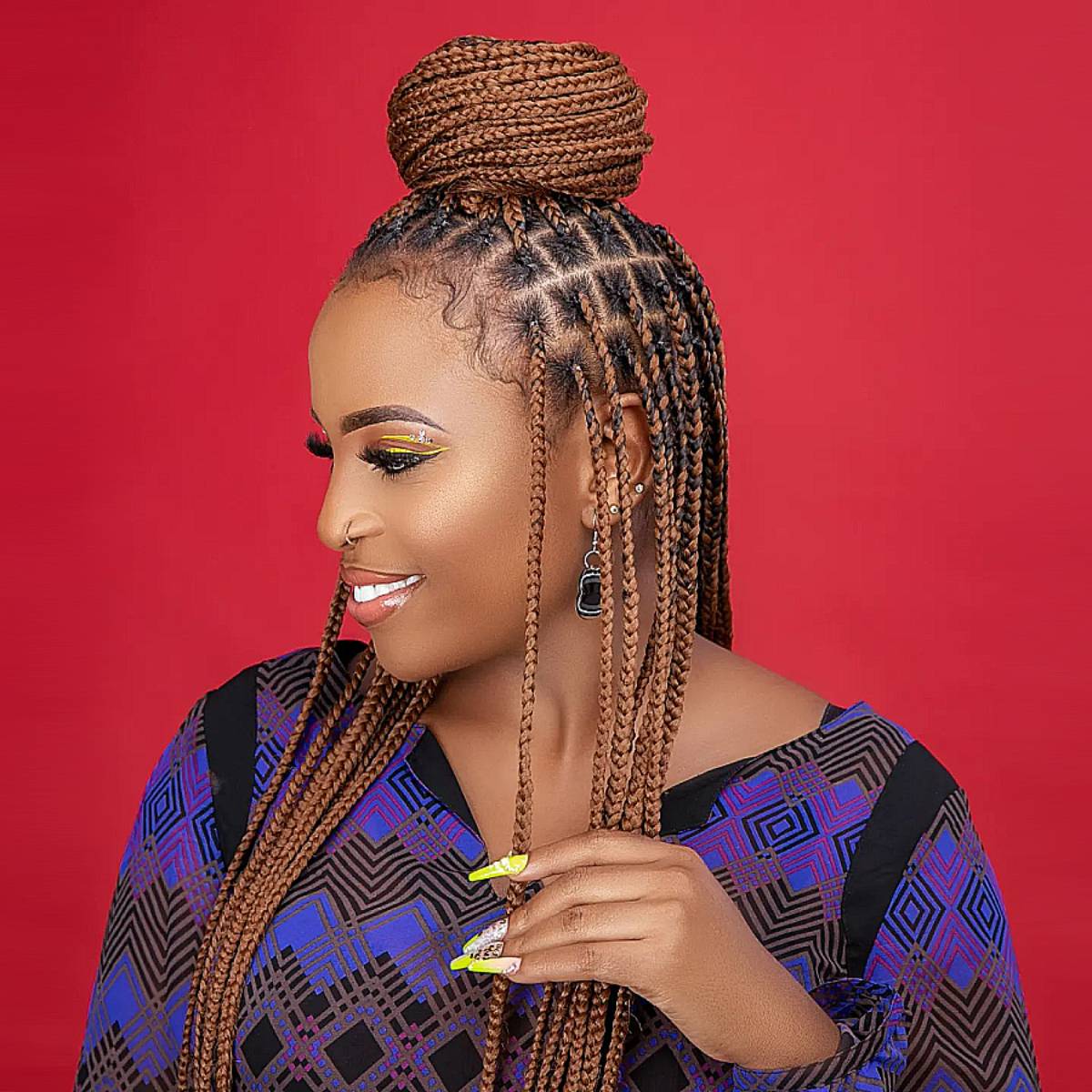 Image of Box braids hairstyle for oval faces