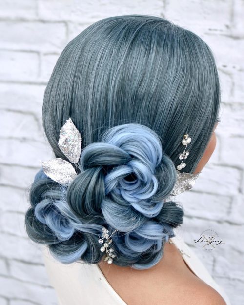 Bridesmaid chignon