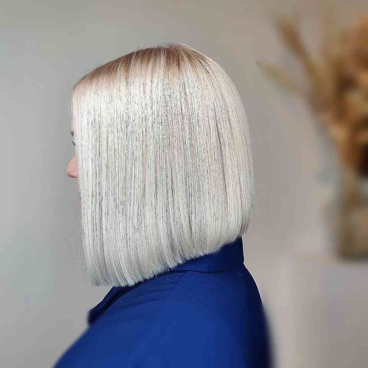 Bright blonde for straight hairstyle shoulder length