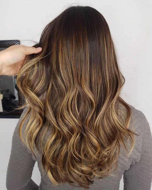 17 Stunning Dark Brown Hair With Blonde Highlights