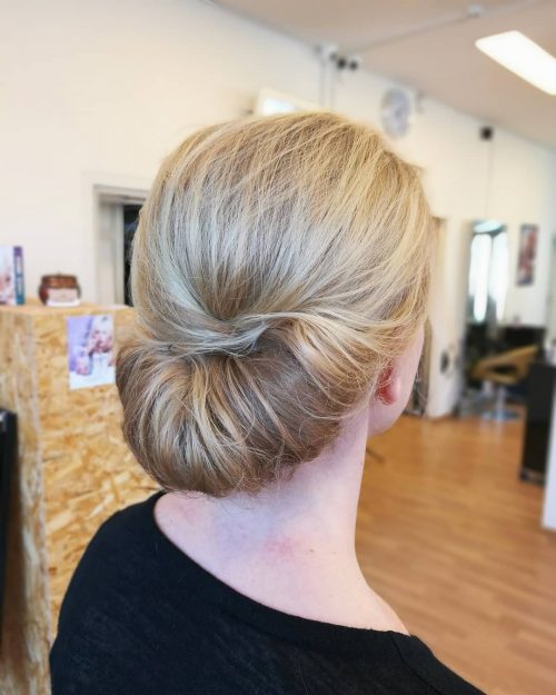 Mother Of The Bride Hairstyles 26 Elegant Looks For 2020