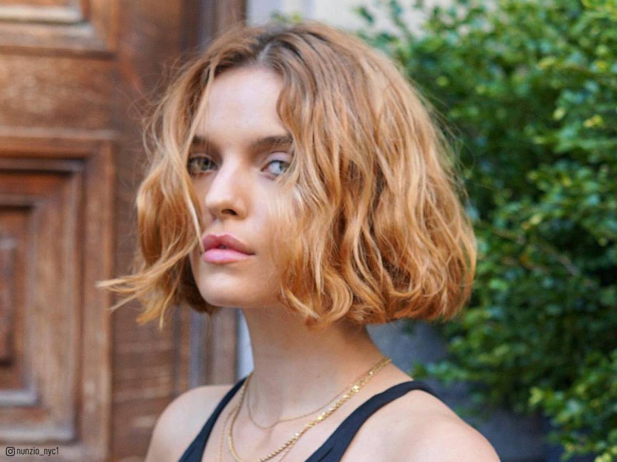 Details more than 83 chin length hairstyles vova.edu.vn