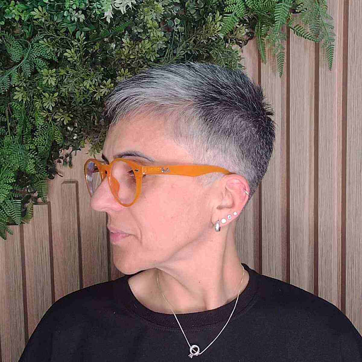Cropped Pixie Haircut with Silver Strands for 50-year-old Women with Specs