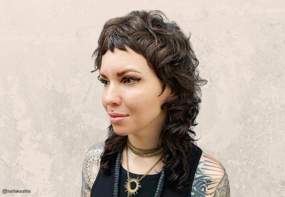 26 Modern Mullet Hairstyles for Girls with Curly Hair 26 Modern Mullet Hairstyles for Girls with Curly Hair