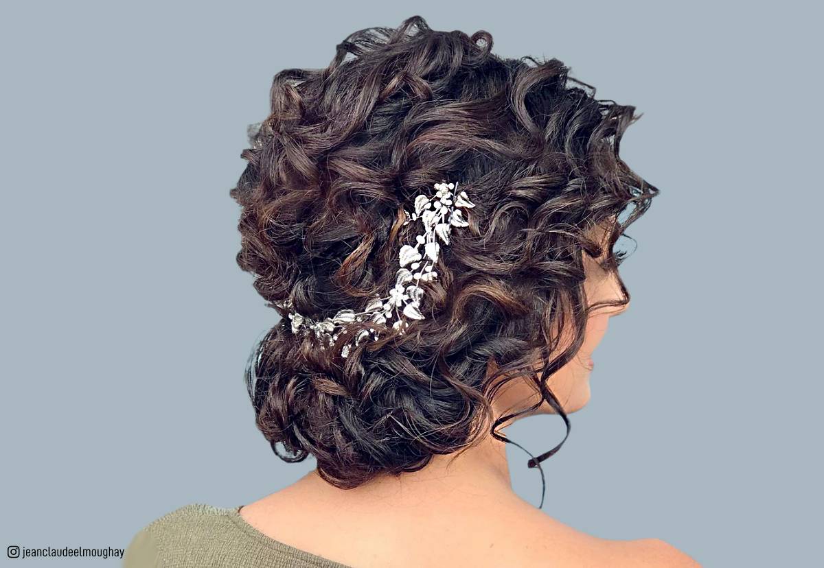 Top 145+ curly updo hairstyles super hot