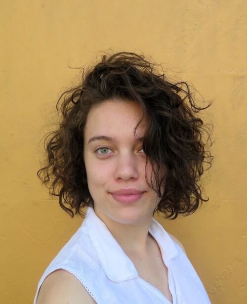 25 Cute Easy Hairstyles For Short Curly Hair