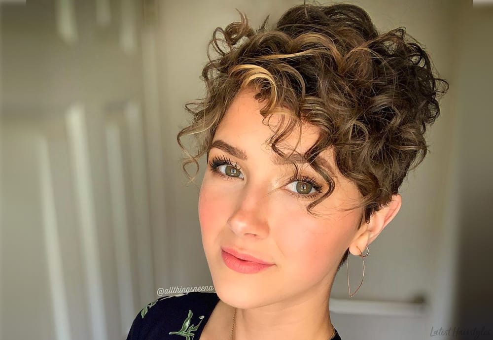 40 Hottest Short Wavy Curly Pixie Haircuts 2023  Hairstyles Weekly