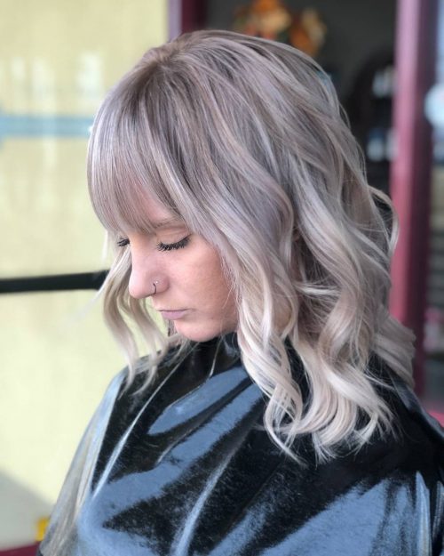 Top 9 Medium Short Haircuts For Women In 2020