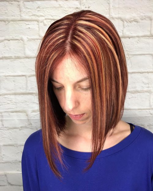 Dark pilus amongst blonde highlights is a pilus color combination that has lightened pieces or 21 Inspiring Examples of Dark Hair amongst Blonde Highlights