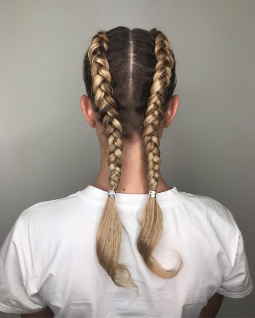 s fun to collect your supplies too discovery novel clothes for the novel schoolhouse yr 24 Cute Hairstyles for School That Are Super Easy to Do