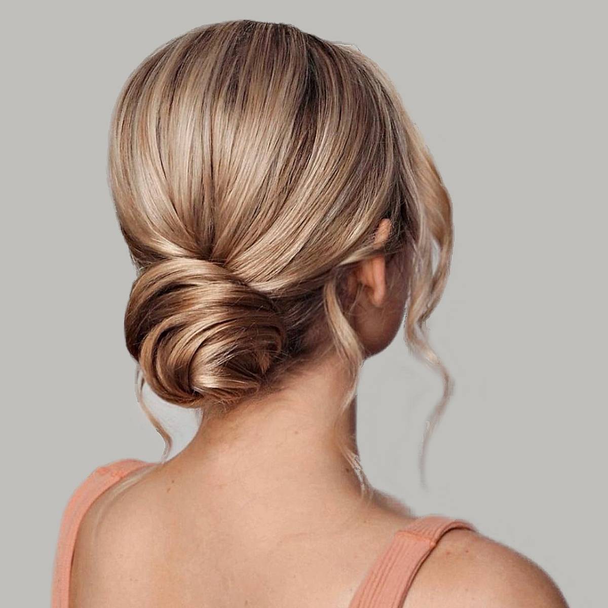 30 Super Easy Updos for Beginners to Try in 2023