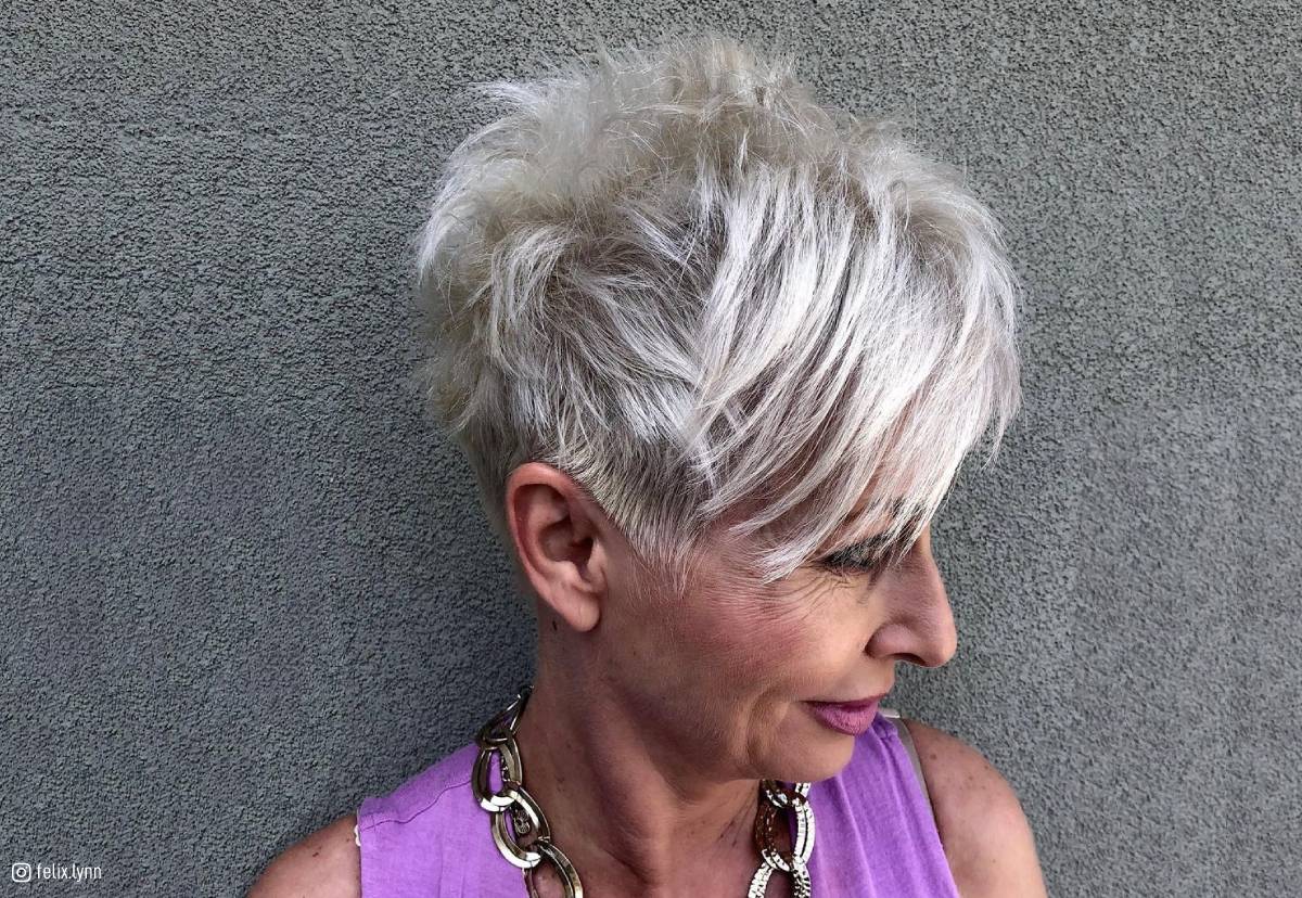 23 Lovely Short Haircuts for Older Women  StylesRant