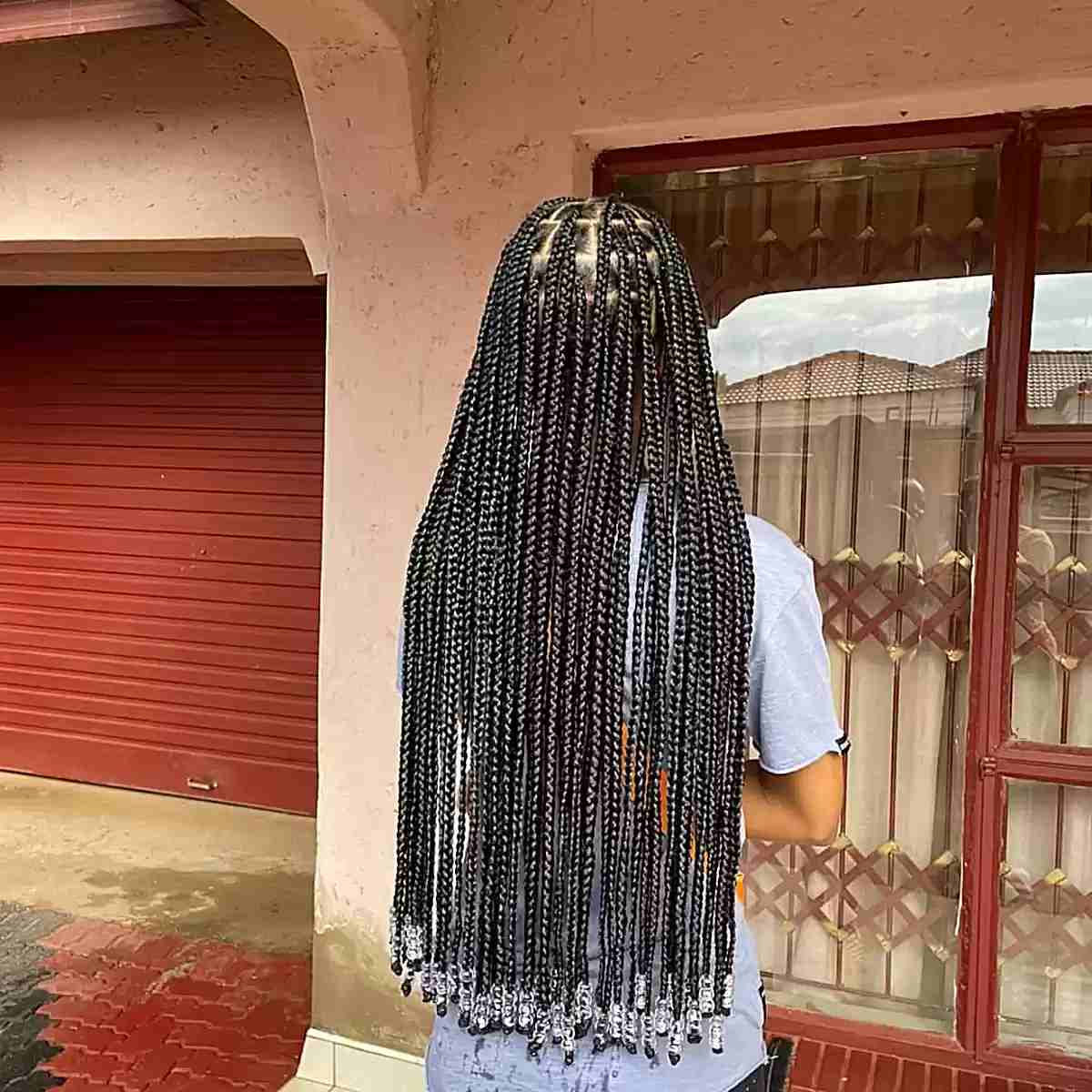 Extra Long Beaded Braids without Knots for Black-Haired Women