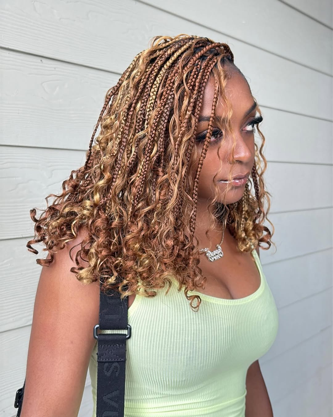 Chic Mid-Length Knotless Box Braids with Playful Curls