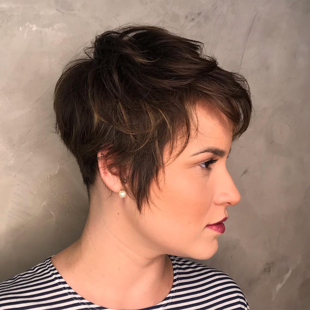 Textured Short Crop with Soft Volume