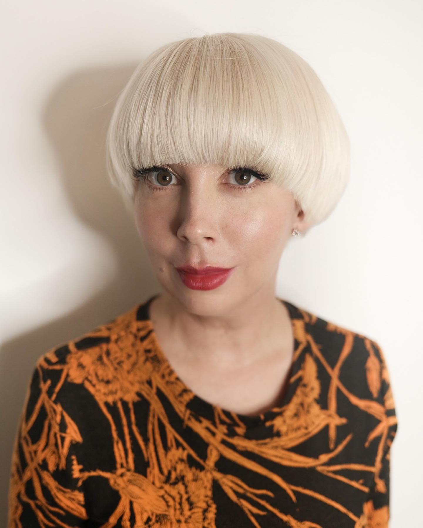 Bold Blunt Bowl Cut with Glossy Finish