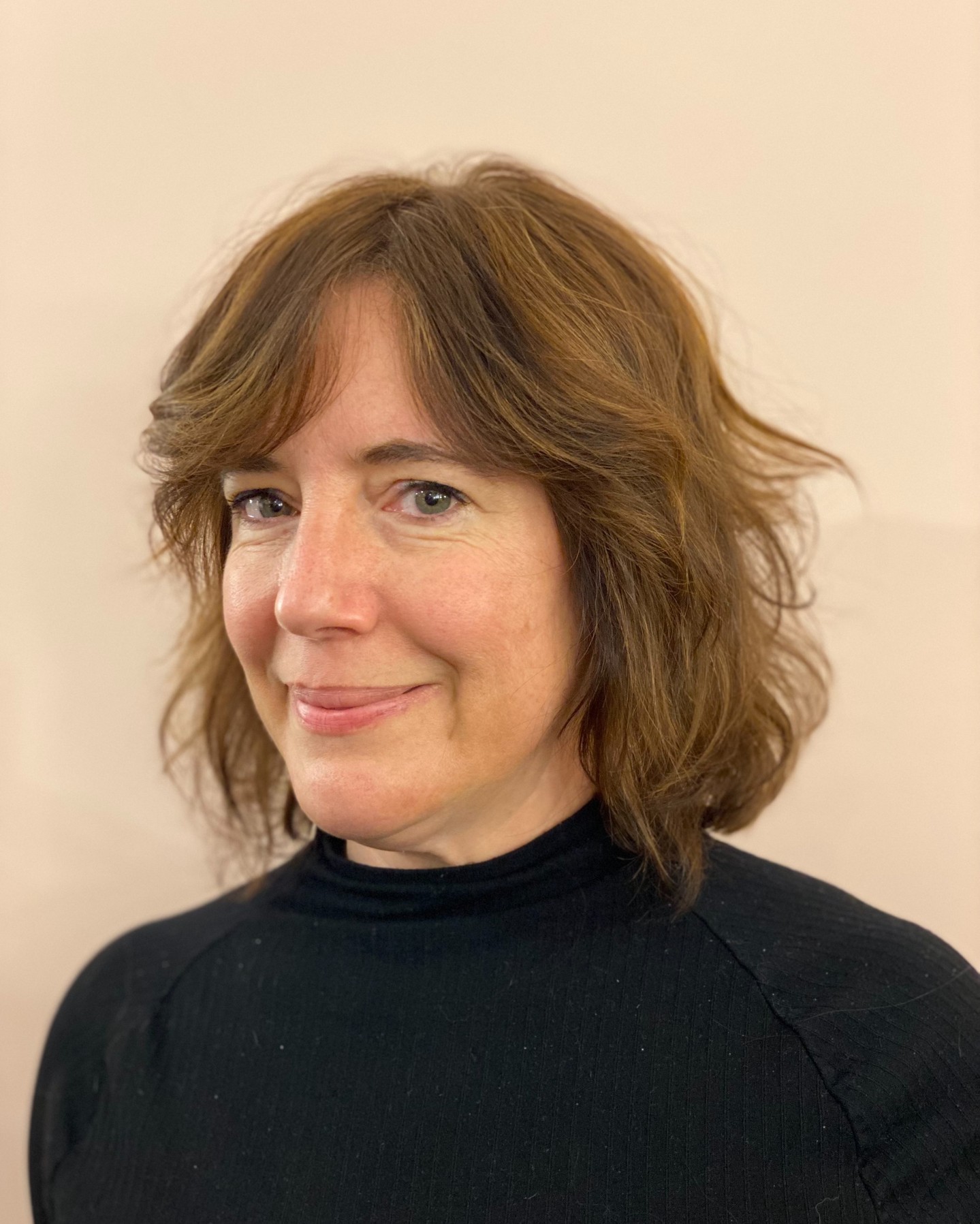 Textured Wispy Bob with Soft Movement