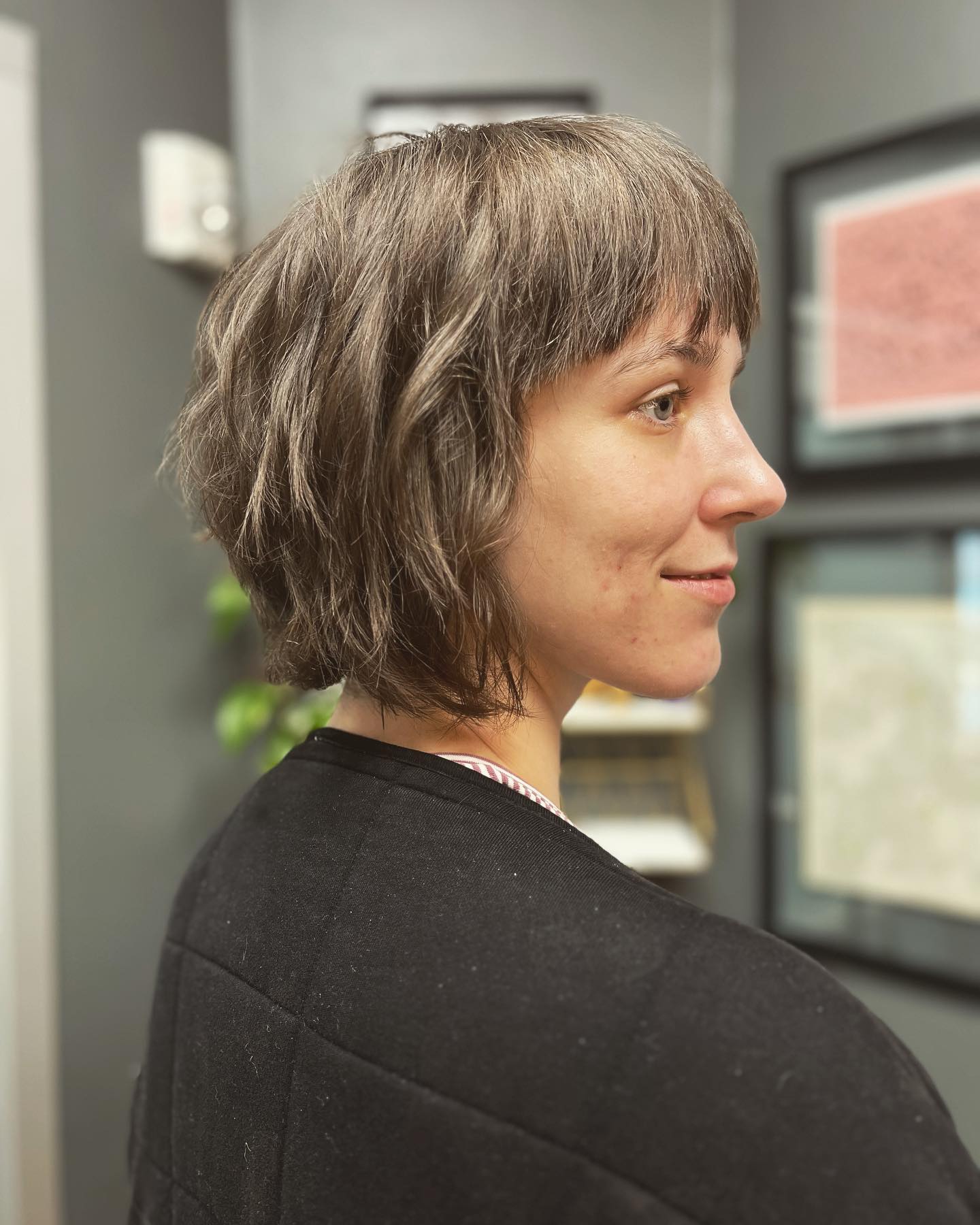 Textured Wispy Bob with Soft Waves