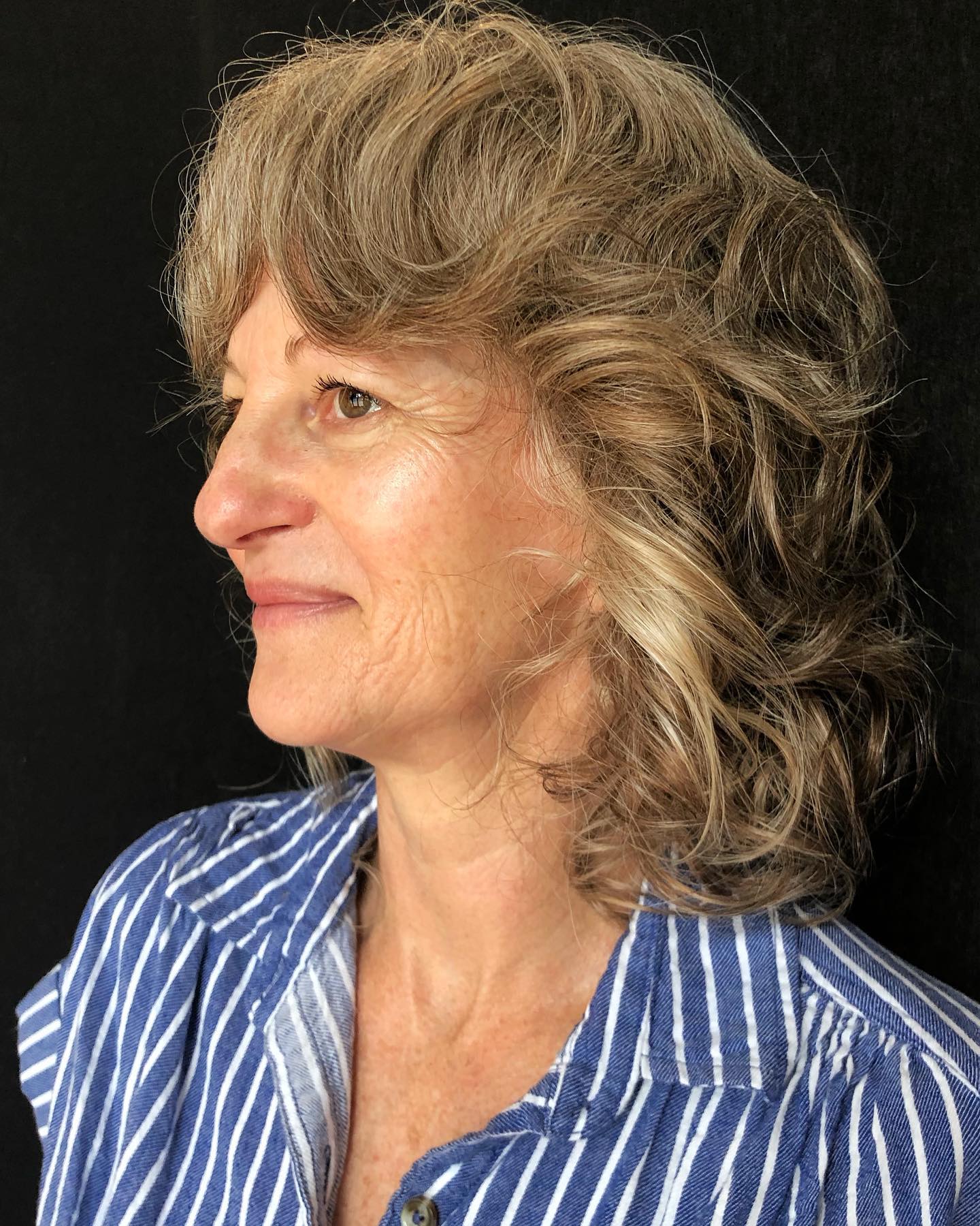 Chic Textured Shag with Soft Curls
