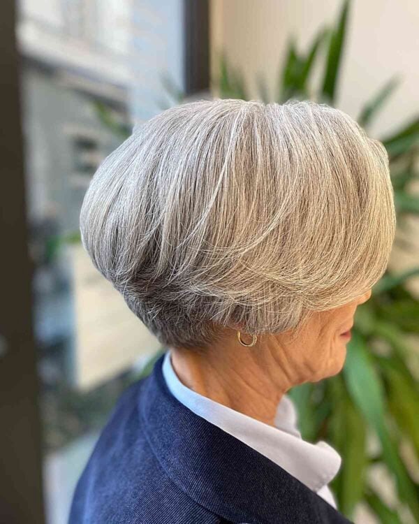 Classic Rounded Bob with Subtle Volume
