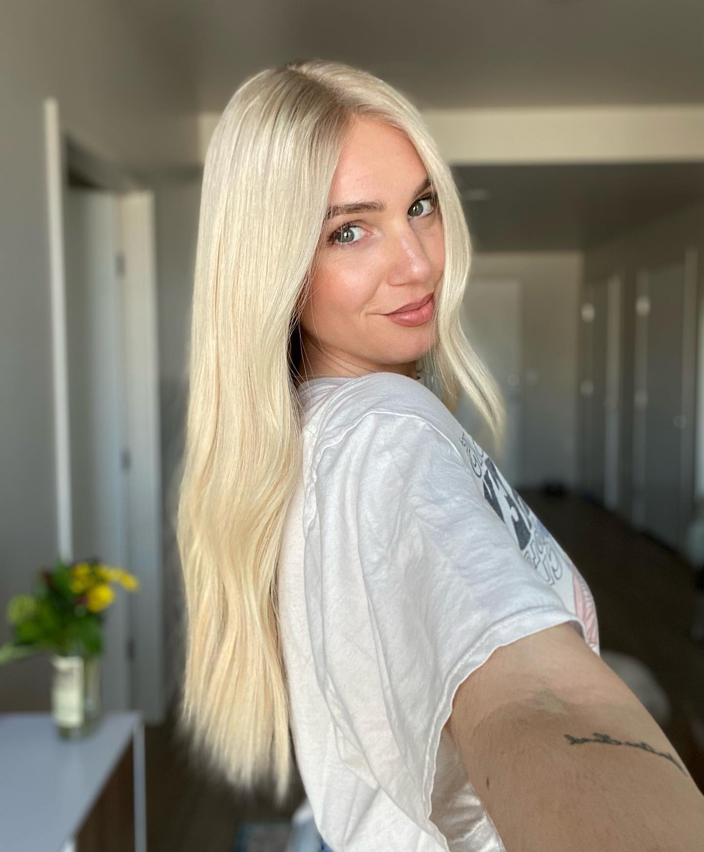 Radiant Long Light Blonde Hair with Subtle Movement