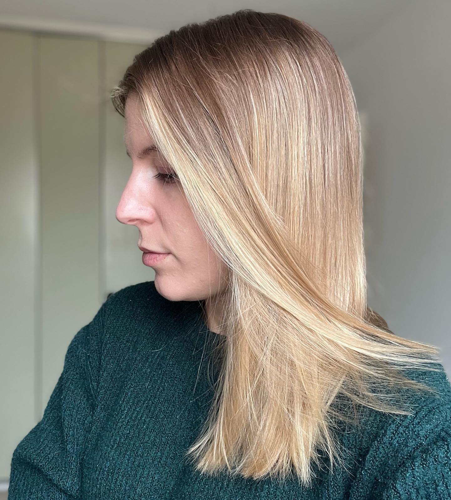 Subtle Light Blonde Cut with Soft Ends
