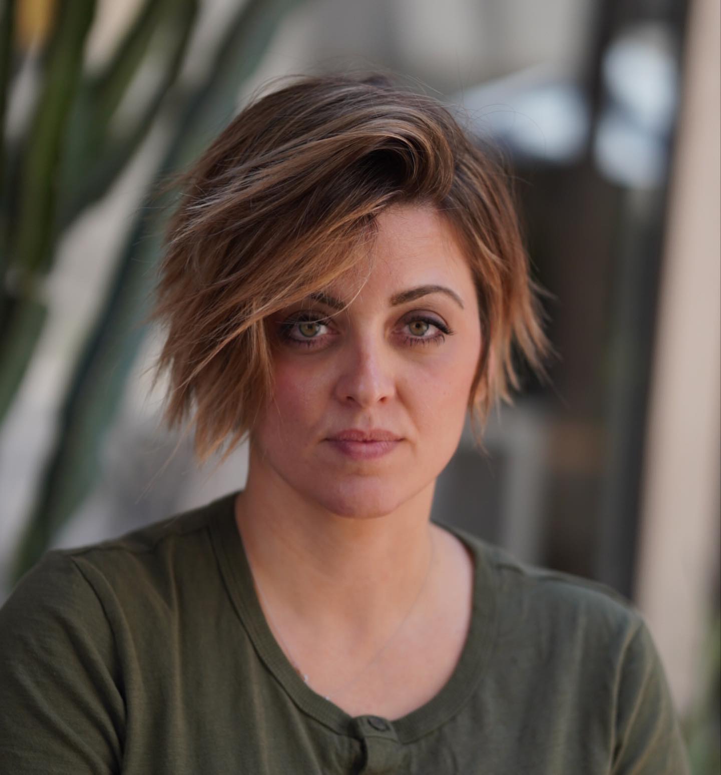 Textured Ash Brown Bob with Subtle Highlights