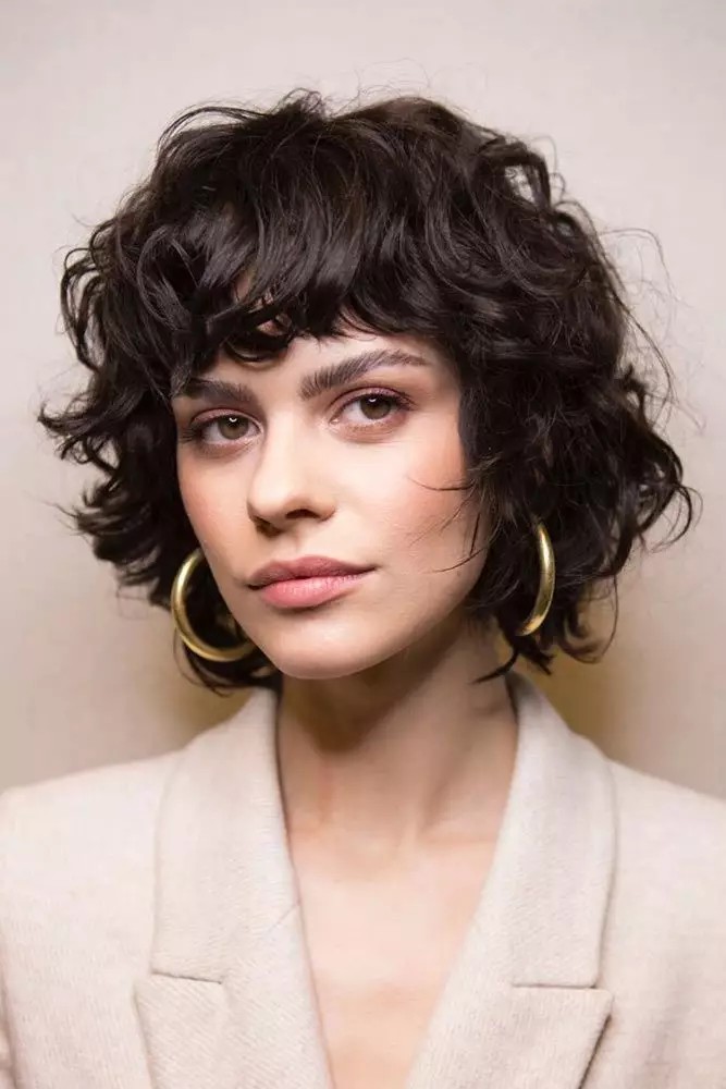 Textured Pageboy Bob with Soft Curly Layers