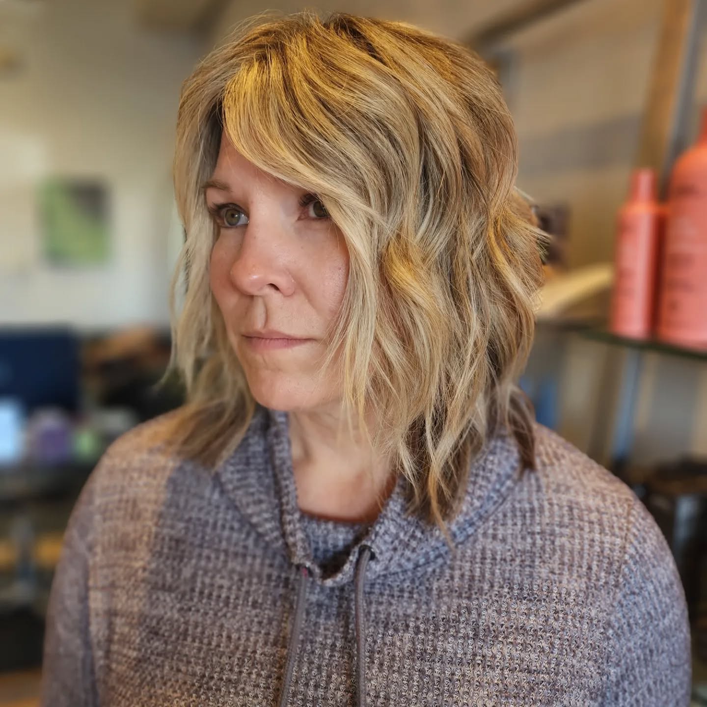 Textured Wavy Shag with Subtle Highlights
