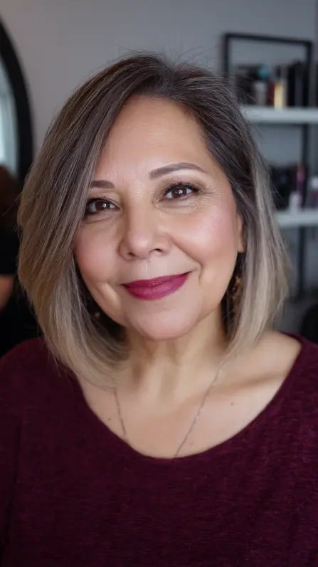 Chic Soft Textured Lob with Subtle Highlights