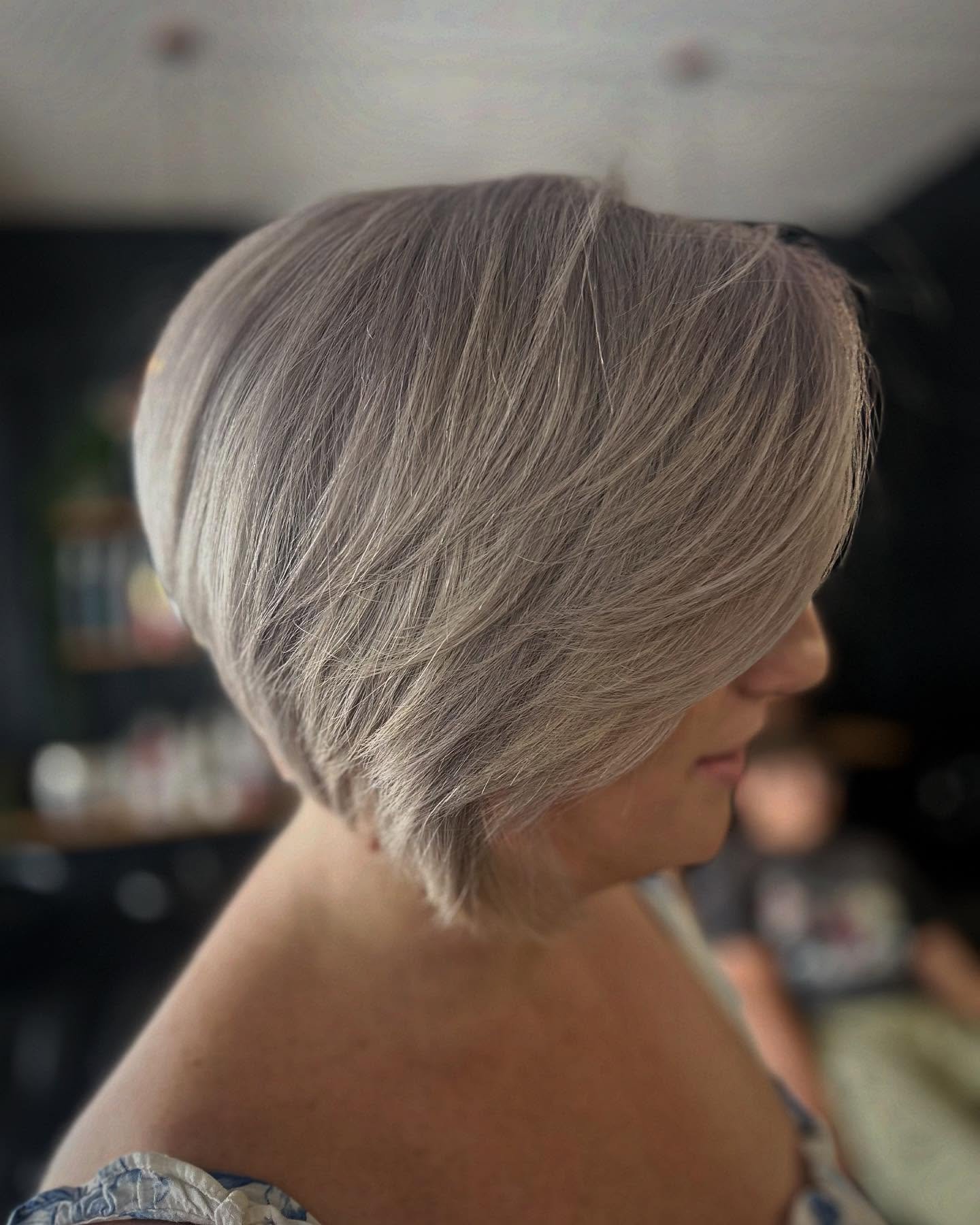 Elegant Silver Stacked Bob with Subtle Texture