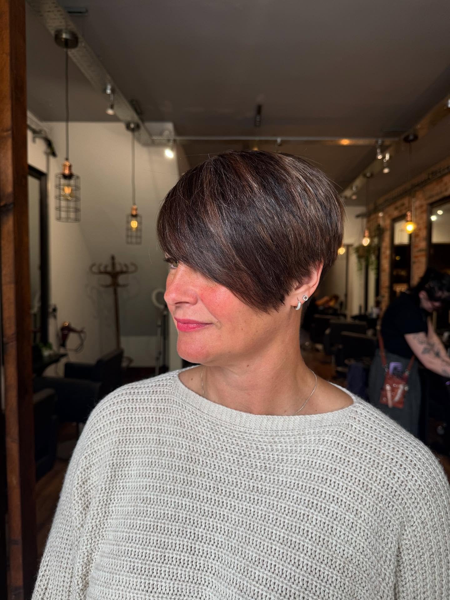 Modern Textured Pixie with Asymmetrical Layers