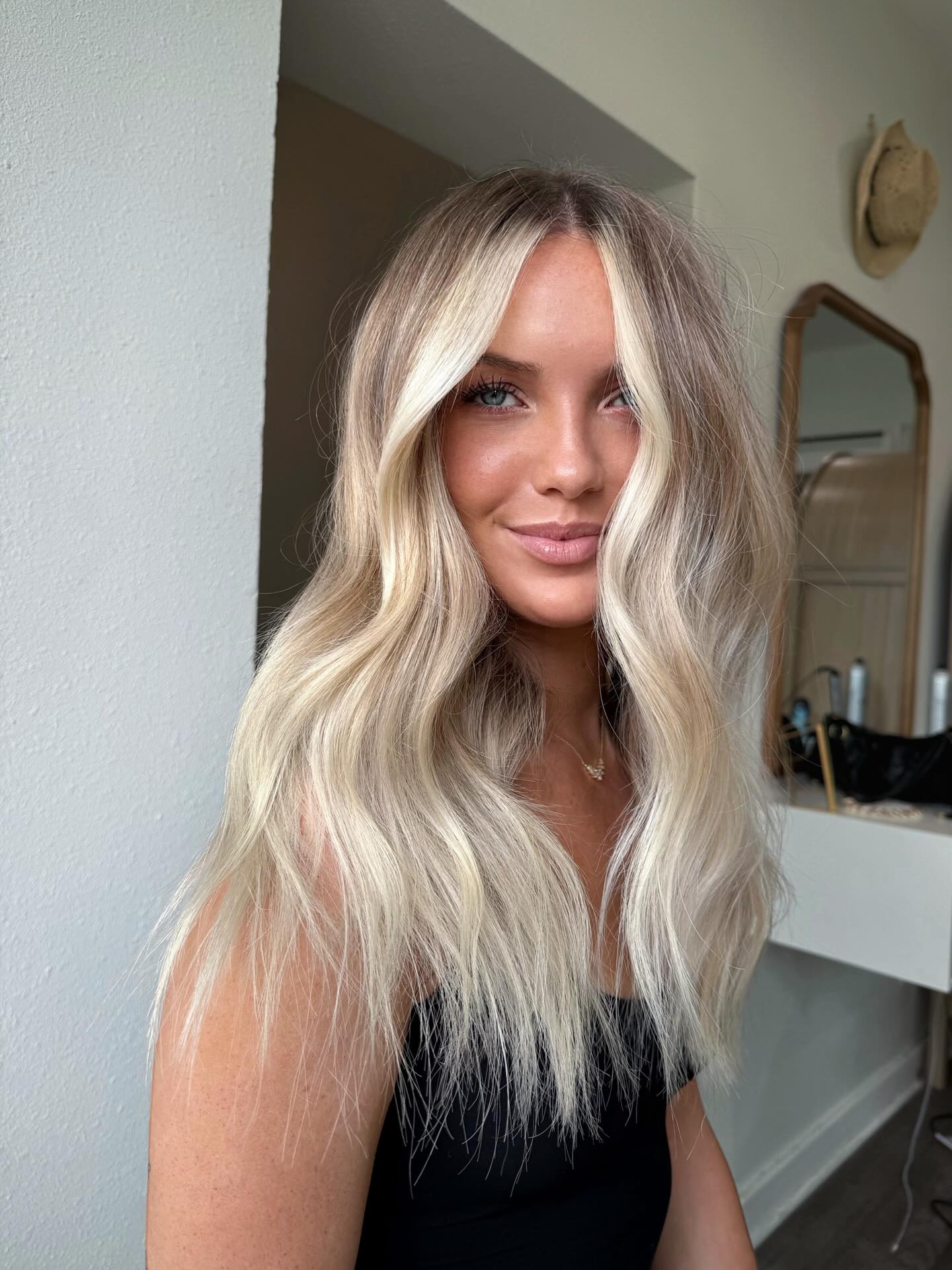Radiant Long Beachy Waves with Soft Dimension