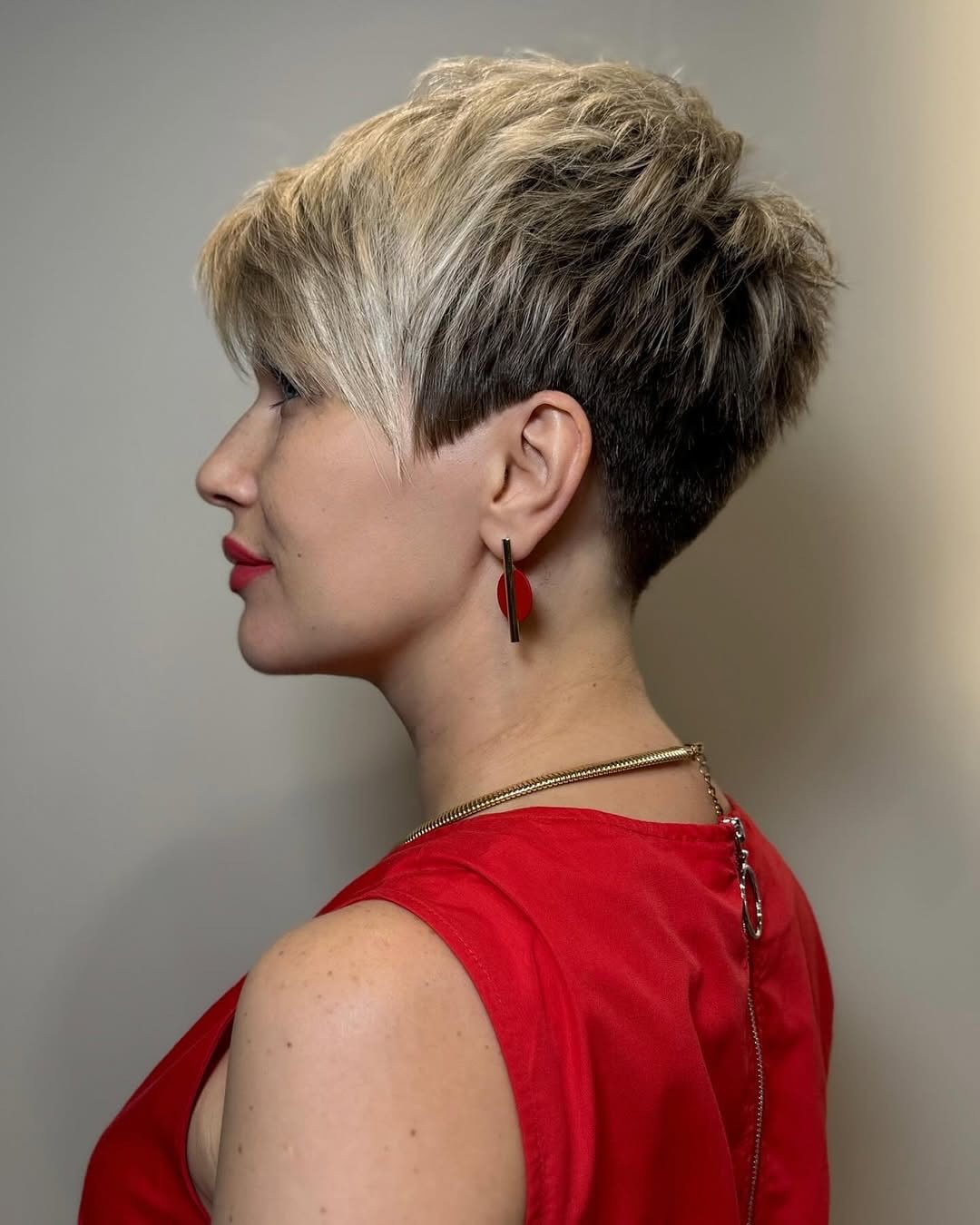 Textured Short Pixie Cut with Light Blonde Highlights